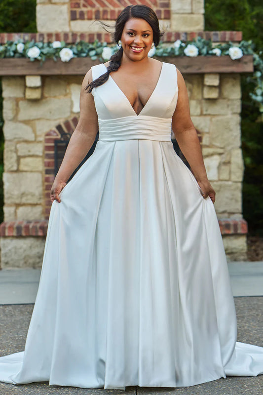 Plus size brudekjole Shoshana