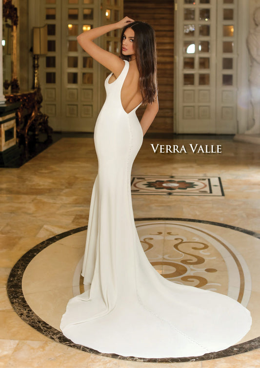 Vera Vaille Couture wedding dress 900201