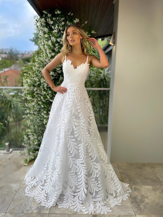 Wedding dress with beautiful lace