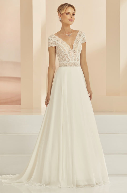 Wedding dress Euphrates