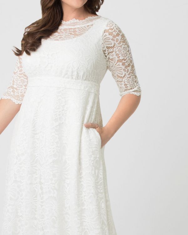 Plus size brudekjole Serenity Wedding